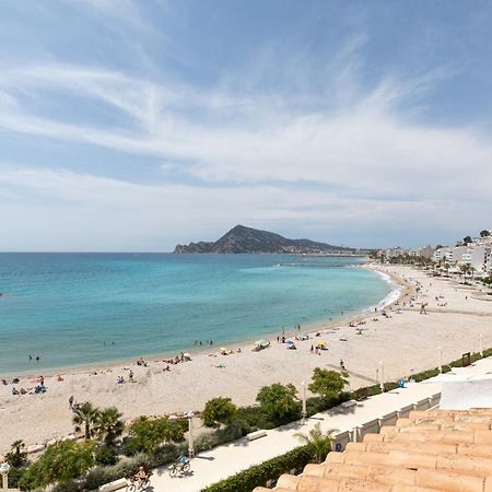 アルテアEscapada Romantica En Atico Frente Al Mar Con Piscinaアパートメント エクステリア 写真