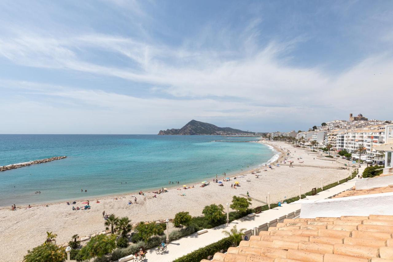 アルテアEscapada Romantica En Atico Frente Al Mar Con Piscinaアパートメント エクステリア 写真