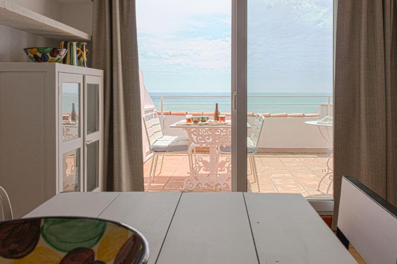 アルテアEscapada Romantica En Atico Frente Al Mar Con Piscinaアパートメント エクステリア 写真